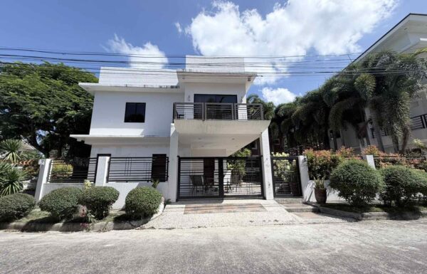 FRONT HOUSE